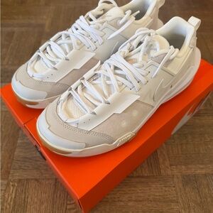 Nike Zegamadome SP in Orange Box